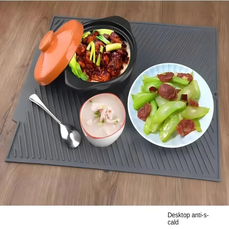 Multifunctional Silicone Kitchen Mat – Dish Drying Pad, Pot Holder, Heat-Resistant Coaster.