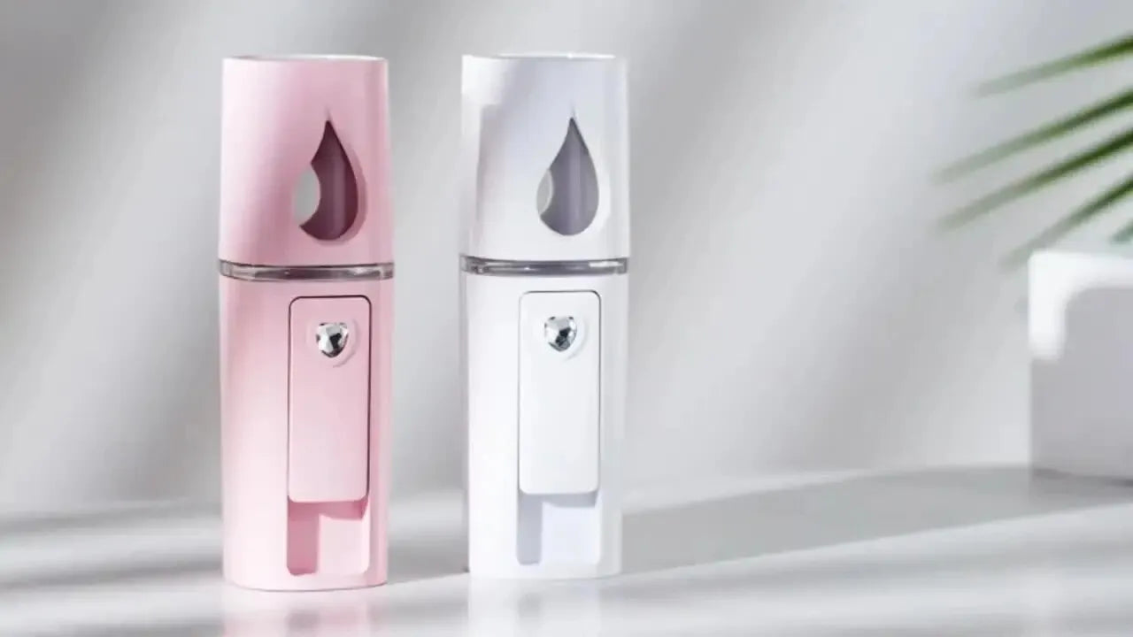 USB Portable Nano Facial Sprayer - Instant Hydration, Anywhere. 20ml Mini Humidifier for Face & Air.