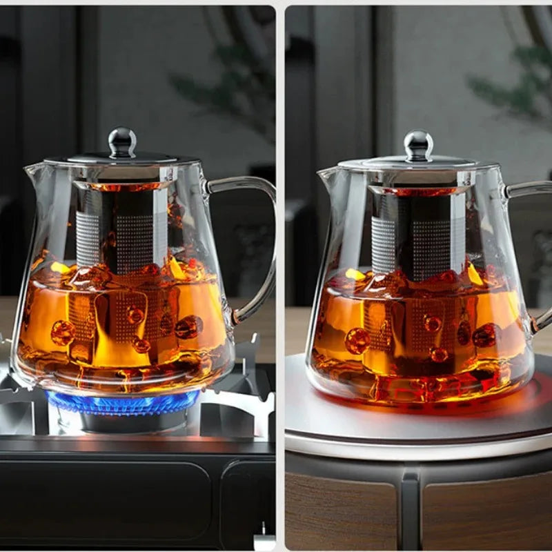 The Artisan's View: Clear Borosilicate Glass Teapot with Removable Stainless Steel Infuser